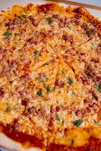 New York style Isan beef sausage pizza for delivery in Bangkok
